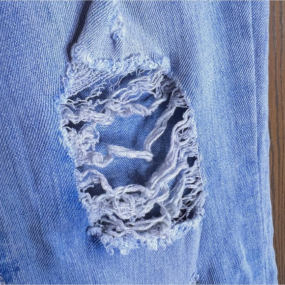 Light Wash Straight Jean - Picture 3 of 4